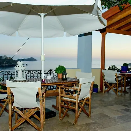Melina's Sunset Apartment Myrties