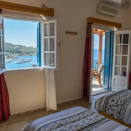 Melina's Sunset Apartment *