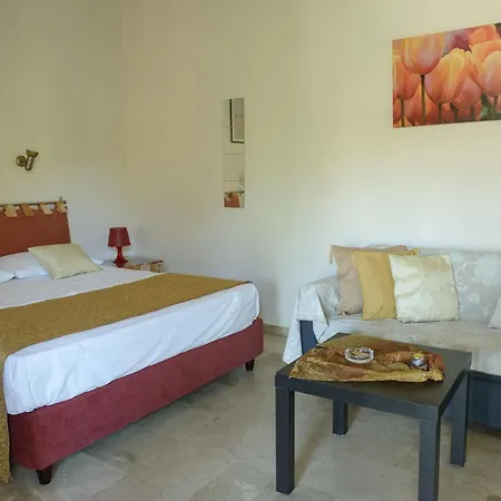 Melina's Sunset Apartment *