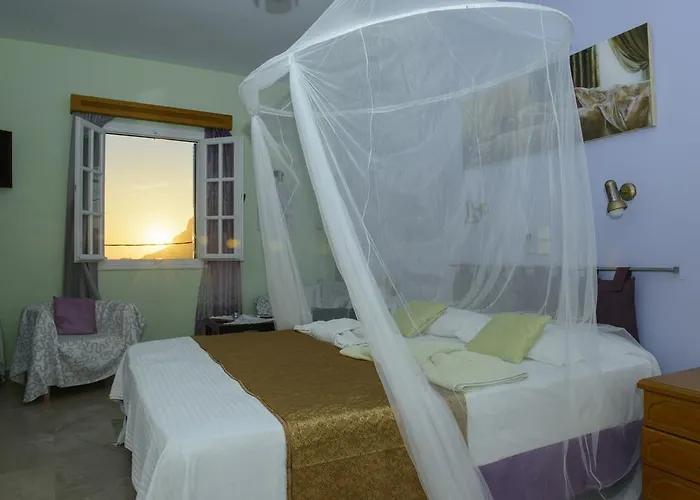 Myrties-Nice Flat With 2 Rooms,2 Bath With Sea View Sunset