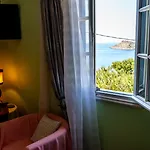Myrties-Nice Flat With 2 Rooms,2 Bath With Sea View Sunset Apartament Myrties