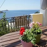 Myrties-nice Flat With 2 Rooms,2 Bath With Sea View Sunset