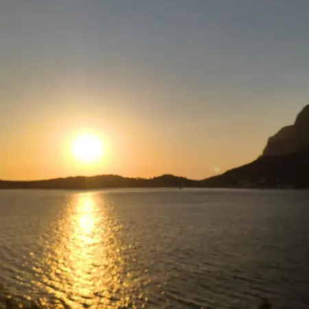 Melina's Sunset Apartment Myrties