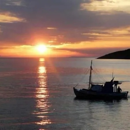 Melina's Sunset-nice Flat With 2 Rooms,2 Bath With Sea View Sunset