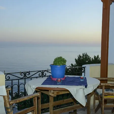 Melina's Sunset * Μυρτιές