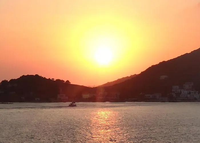 Myrties-Nice Flat With 2 Rooms,2 Bath With Sea View Sunset Appartement Myrties