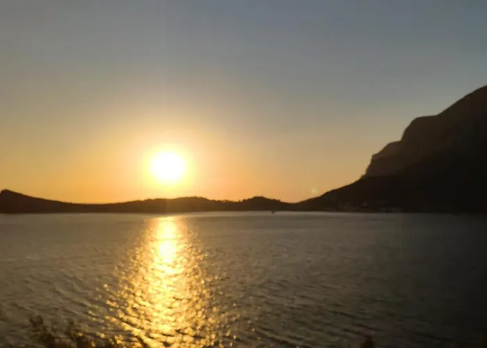 Melina's Sunset 아파트 Myrties