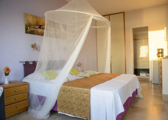 Myrties-Nice Flat With 2 Rooms,2 Bath With Sea View Sunset